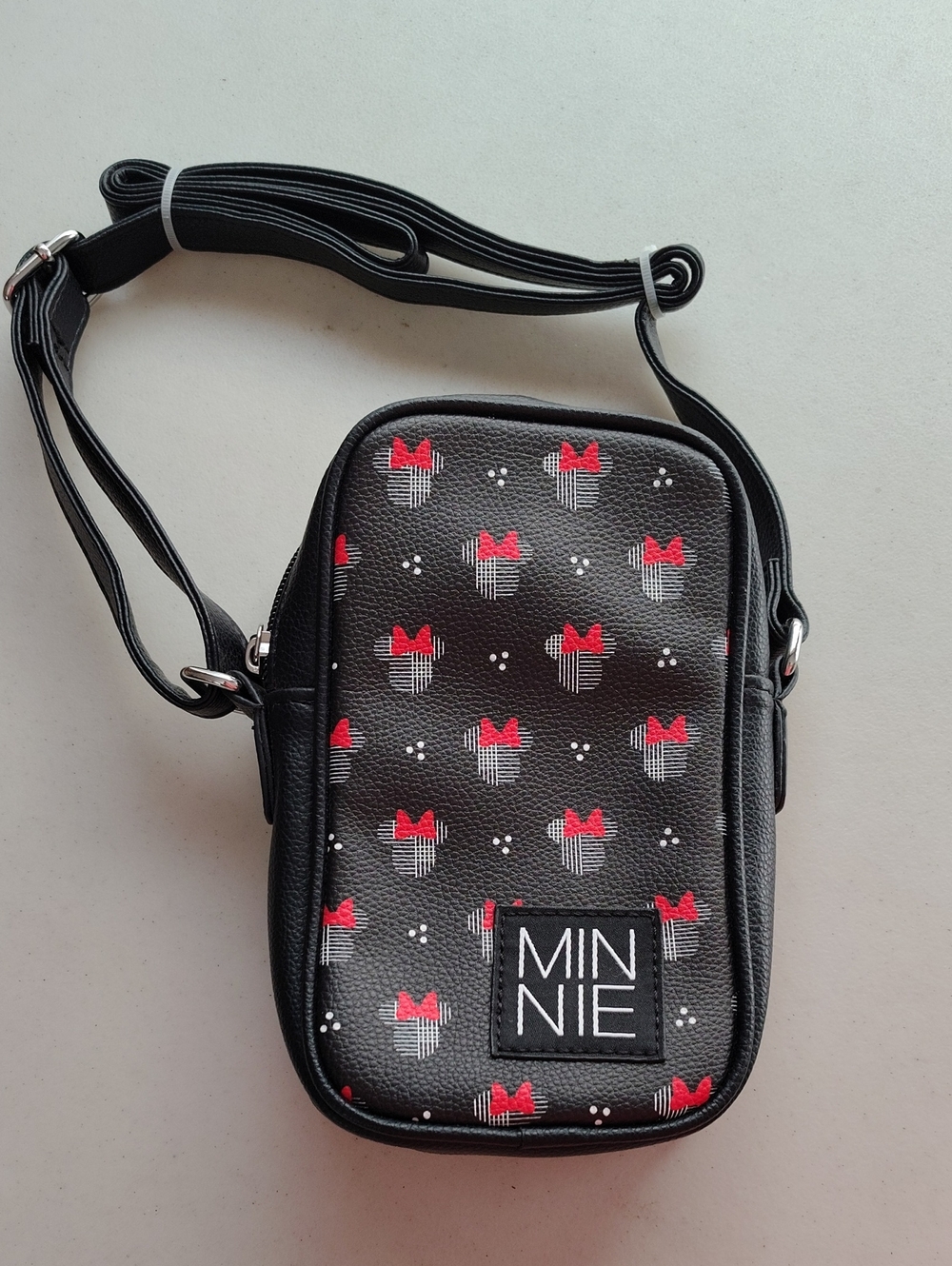 Disney Dani By Danielle Nicole Minnie Mouse Black Crossbody Phone Bag